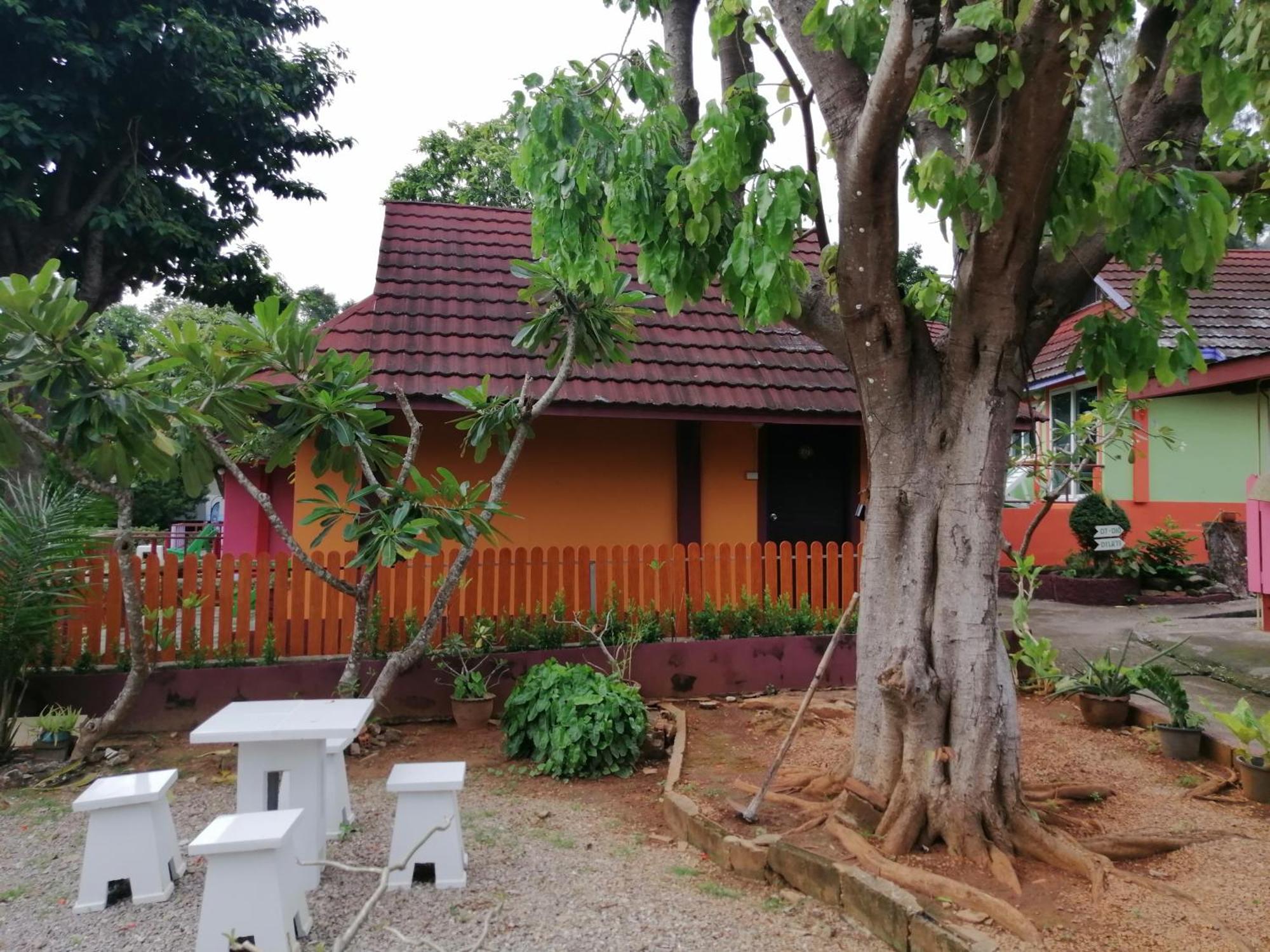 Phi Phi View Point Resort Bagian luar foto